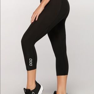 🖤Lorna Jane Active Cropped Compression Legging